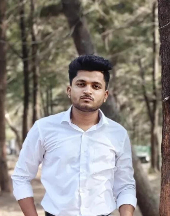 Pranesh Tawari Wedding and candid photographer in Navi Mumbai